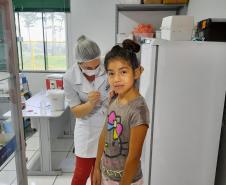 Paraná inicia vacinação de crianças indígenas, com previsão de atender 3 mil nesse grupo