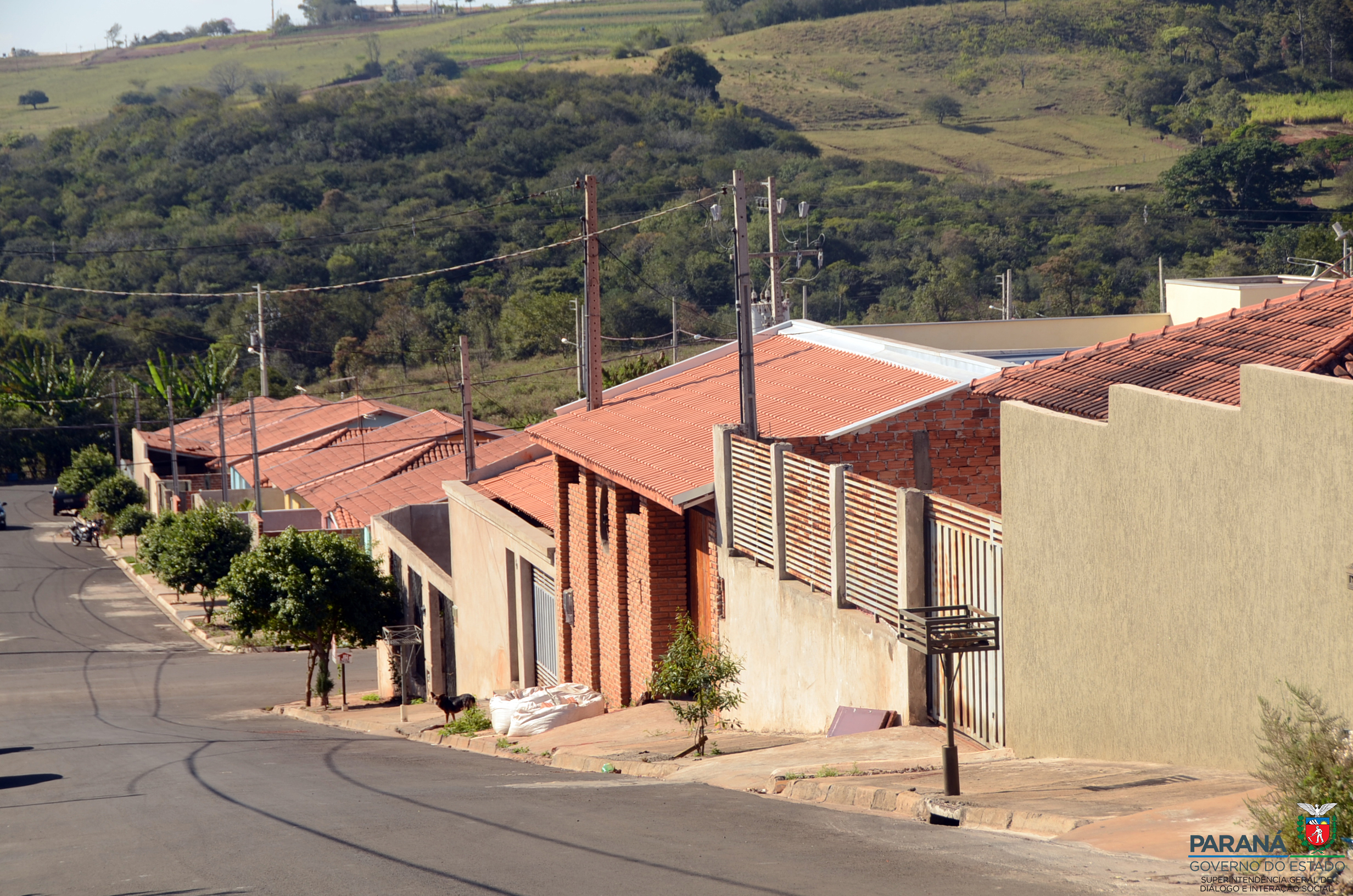 SUDIS visita projeto de autogestão de moradias populares em Cornélio Procópio.