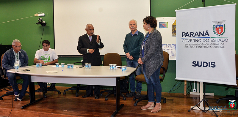 Paraná discute estratégia para diminuir acidentes de trabalho.