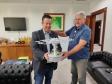 O superintendente Roland Rutyna, em reunião com Darlan Scalco, chefe de gabinete do Governador Ratinho Junior.