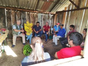 SUDIS do Governo do Paraná realiza visitas em Ortigueira