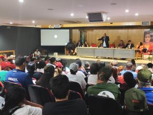 Governo do Estado recebe no Palácio das Araucária mais uma reunião da Campanha Despejo Zero