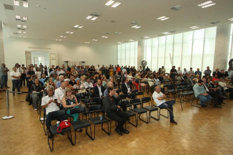 Governo do paraná  Institui GT de Povos e Comunidades Tradicionais