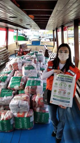 GT de Povos e Comunidades Tradicionais com ajuda de SGAS entrega 200 cestas básicas a comunidade da Ilha do Mel