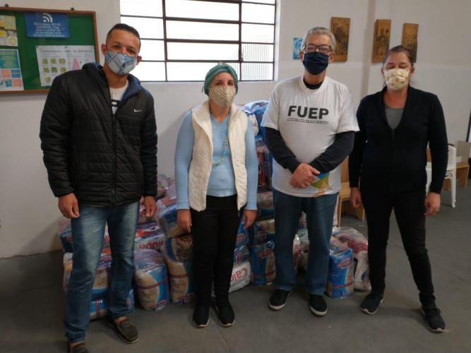 Assistência emergencial às comunidades tradicionais do Paraná chega a mais de 12 mil famílias.