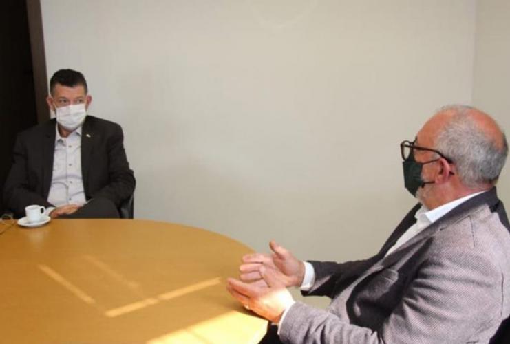 SUDIS INTREGA PROGRAMA DE APOIO AS VOCAÇÕES REGIONAIS NO PARANÁ