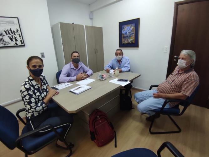 Assessores da SUDIS se reúnem com Prefeita Eleita de São José dos Pinhais