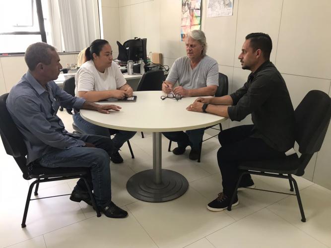 SUDIS - Recebe representantes da Associação de moradores do Jardim Nova Esperança do CIC em Curitiba.