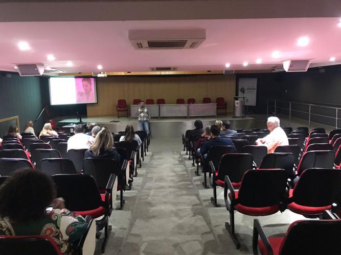 SUDIS - Realiza palestra sobre Combate ao Assédio Moral e Sexual no Ambiente de Trabalho.