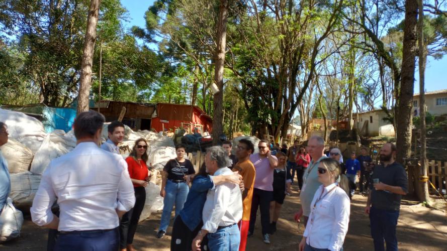 SUDIS participa de visita técnica promovida pelo MP-PR na Ocupação Nova Esperança em Campo Magro.