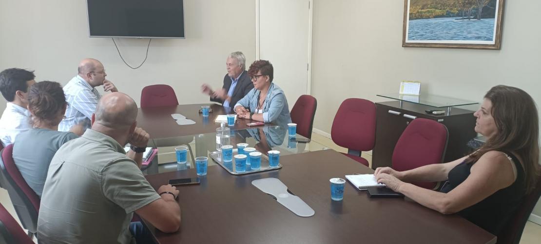 SUDIS se reúne na Prefeitura de Piraquara para discutir caminhos possíveis e ações viáveis de regularização fundiária em áreas de ocupação irregular.