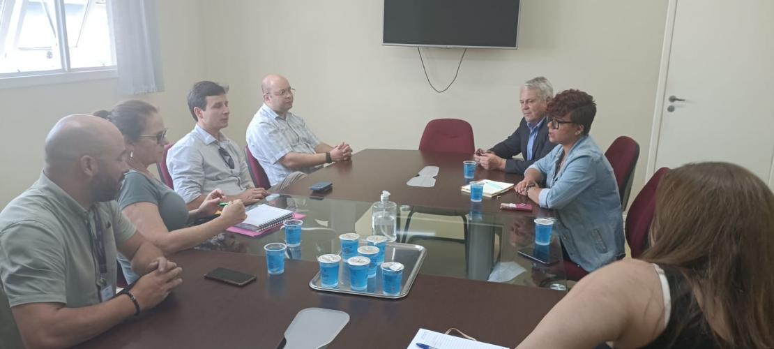 SUDIS se reúne na Prefeitura de Piraquara para discutir caminhos possíveis e ações viáveis de regularização fundiária em áreas de ocupação irregular.