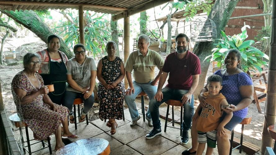 SUDIS em parceria com a UNILA analisa situação da “Horta da Dona Laide” em Foz do Iguaçu.