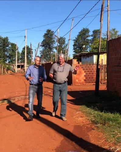 A Comissão Soluções de Conflitos Fundiários do Tribunal de Justiça do Paraná desempenhou um papel crucial na mediação de um acordo histórico em Londrina, que beneficiará aproximadamente 1000 famílias.