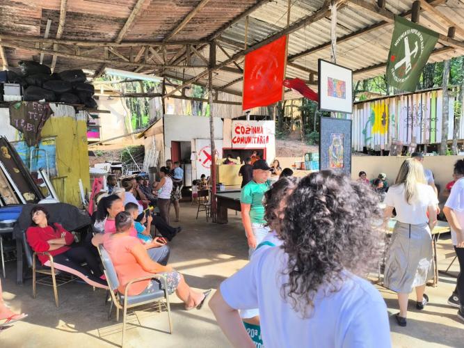 Apresentação de uma proposta inédita da Companhia de Habitação Popular de Curitiba - COHAB-CT