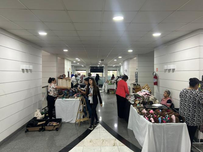 Mostra Paranaense de Economia Solidária Celebra o Dia das Mães em Curitiba