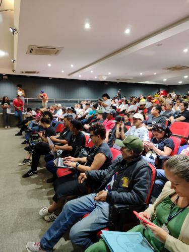 Governo do Estado recebe no Palácio das Araucária mais uma reunião da Campanha Despejo Zero