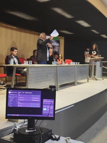 Governo do Estado recebe no Palácio das Araucária mais uma reunião da Campanha Despejo Zero