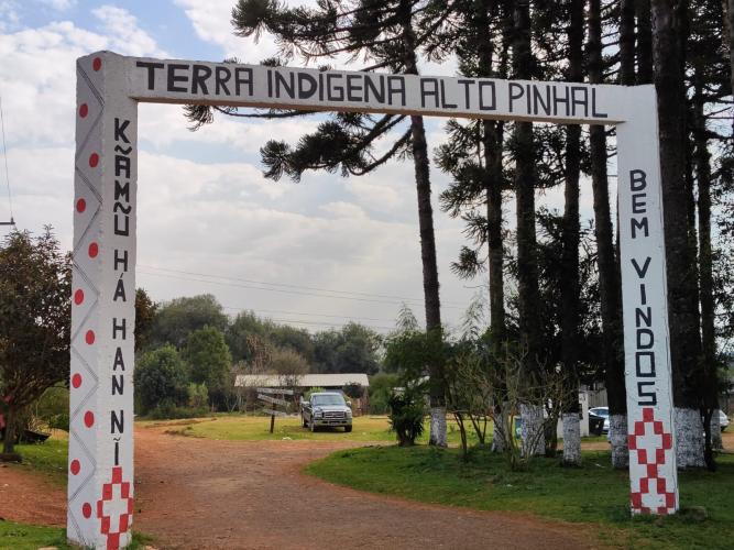 territórios Indígenas e Quilombolas