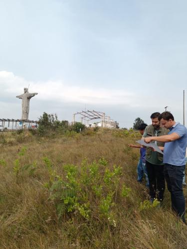Visita da SUDIS a Bolsa Nova: Acordo sobre demarcação e cercamento de Área Indígena