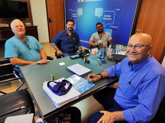 SUDIS realiza reunião com presidente da Comissão de Orçamento da ALEP