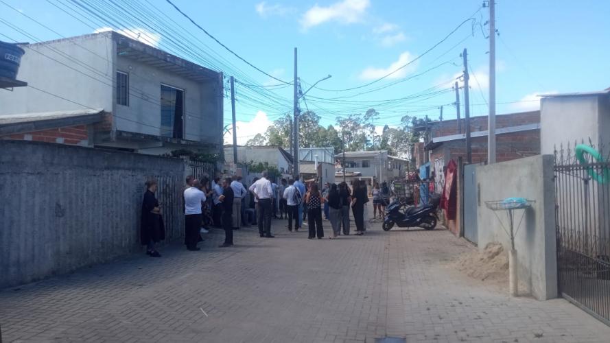 SUDIS participa de visita técnica a ocupação irregular no bairro Cajuru, em Curitiba