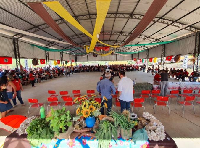na comunidade Maila Sabrina, em Ortigueira