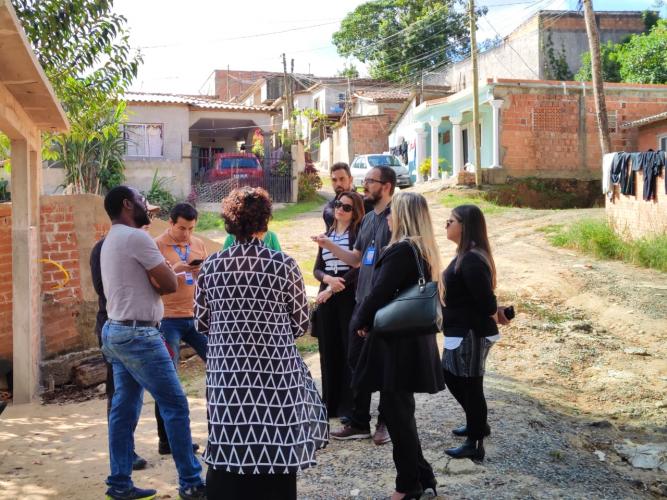 SUDIS esteve no município de Campo Magro para realizar uma visita técnica a uma área de ocupação irregular