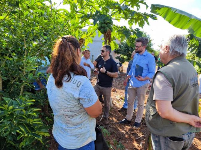 Governo do Paraná, por meio da SUDIS, acompanha ações da Comissão de Soluções Fundiárias