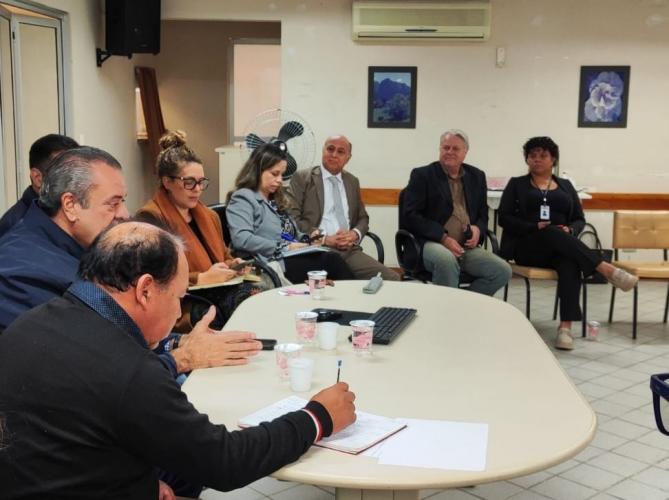 SUDIS e IAT promovem diálogo institucional com representantes indígenas