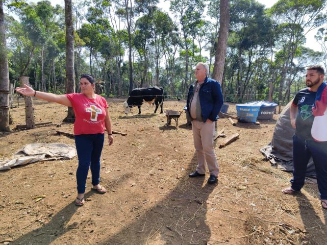 Governo do Paraná fortalece diálogo com comunidades tradicionais e trabalhadores rurais no Extremo Sul