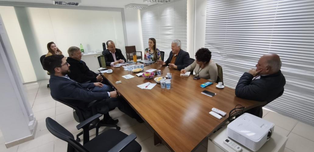 SUDIS participa de reunião na Casa Civil sobre demandas indígenas em Tamarana