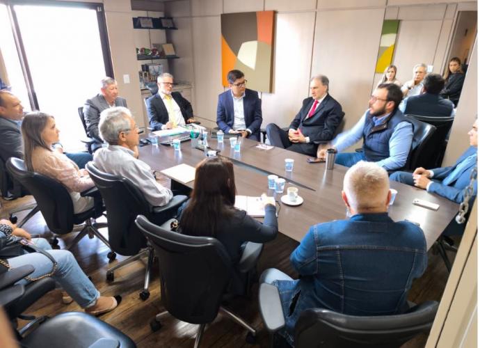 SUDIS participa de reunião na PGE-PR sobre conflito indígena em Tamarana