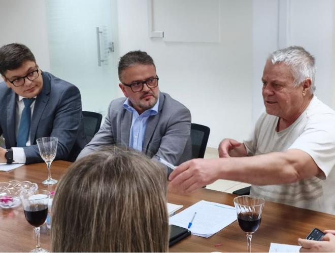 Governo do Paraná avança em solução para retomada indígena Serrinha, em Tamarana