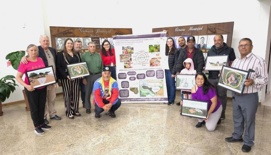 Governo do Paraná, por meio da SUDIS, avança em ações de regularização fundiária e energia elétrica em assentamentos de Castro