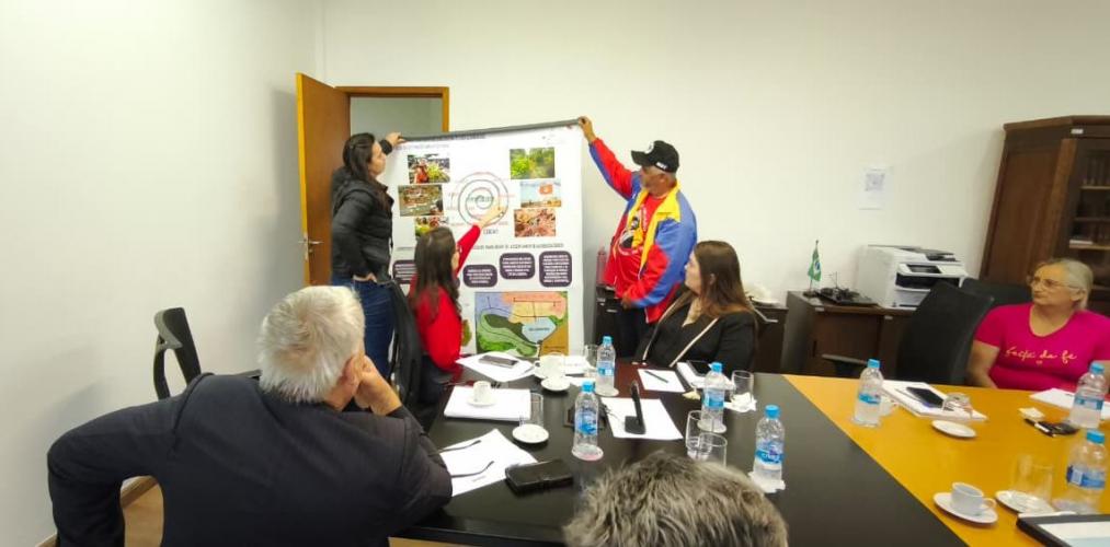 Governo do Paraná, por meio da SUDIS, avança em ações de regularização fundiária e energia elétrica em assentamentos de Castro