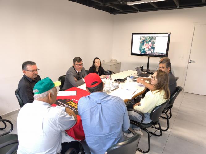 Assessores da SUDIS participam de reunião no INCRA para tratar de pautas agrárias