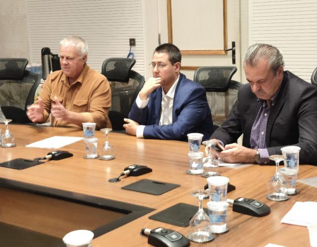 Reunião no Palácio Iguaçu avança diálogo entre Estado e comunidade indígena de Mangueirinha