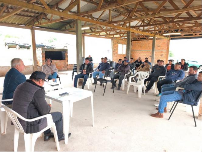 SUDIS dá continuidade às decisões de reunião no Palácio Iguaçu em encontro com lideranças indígenas de Mangueirinha