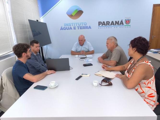 SUDIS e IAT avançam em tratativas de regularização fundiária de comunidades quilombolas e acampamentos no Paraná