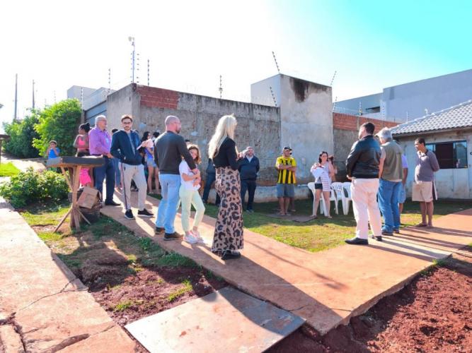 Sudis participa de visita técnica para buscar solução habitacional a 11 famílias em Maringá