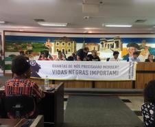 SUDIS participa de discussão sobre igualdade racial na Câmara Municipal de Curitiba.