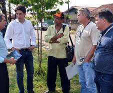 SUDIS acompanha Secretário de Estado de Planejamento em visita a terreno em São José dos Pinhais.