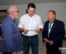 O Governador no G.T dos Povos e Comunidades Tradicionais do Paraná