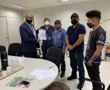 O assessor de Gabinete Saul Dorval representando o Superintendente Mauro Rockenbach recebeu lideranças indígenas do município de Tamaraná-PR,