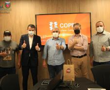 Prefeito Ulisses de Souza de Nova Aliança do Ivai, visita a Copel