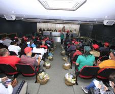 SUDIS recebe comissão de trabalhadores e ativistas dos movimentos sociais.