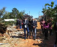Ministro visita ocupações urbanas em Curitiba e em Campo Magro.