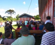 Governo do Paraná, com Paz no Campo e nas Cidades.