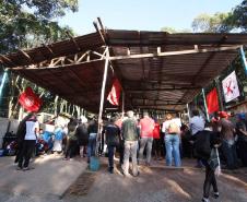 Ocupação Tiradentes ll em Curitiba, recebe a Comissão de Conflitos do TJ Pr.